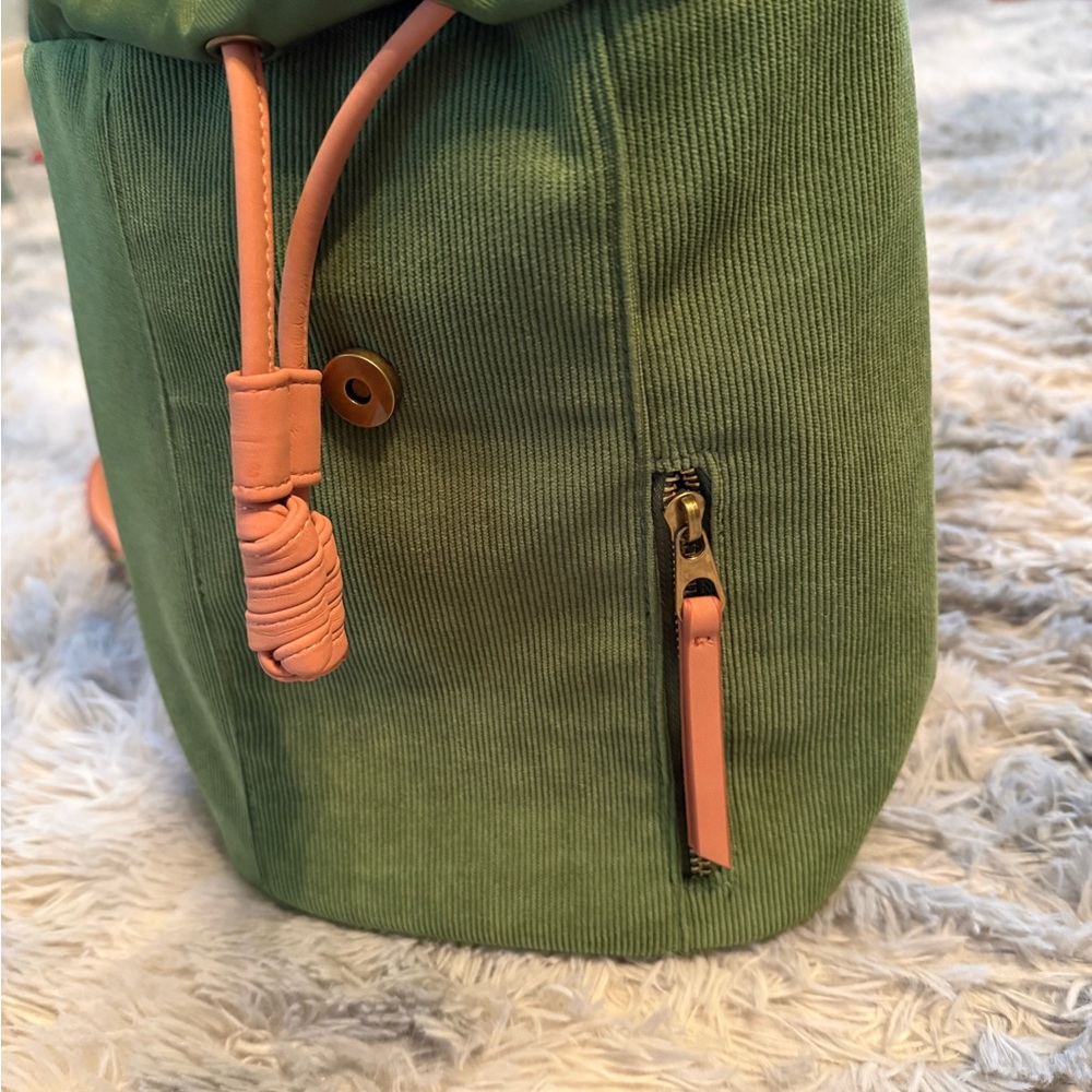 Universal Thread Olive Backpack With Beige Details - image 3